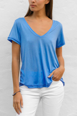 Camiseta con cuello V Mujer en color Azul - Boutique Oficial ESCALES®